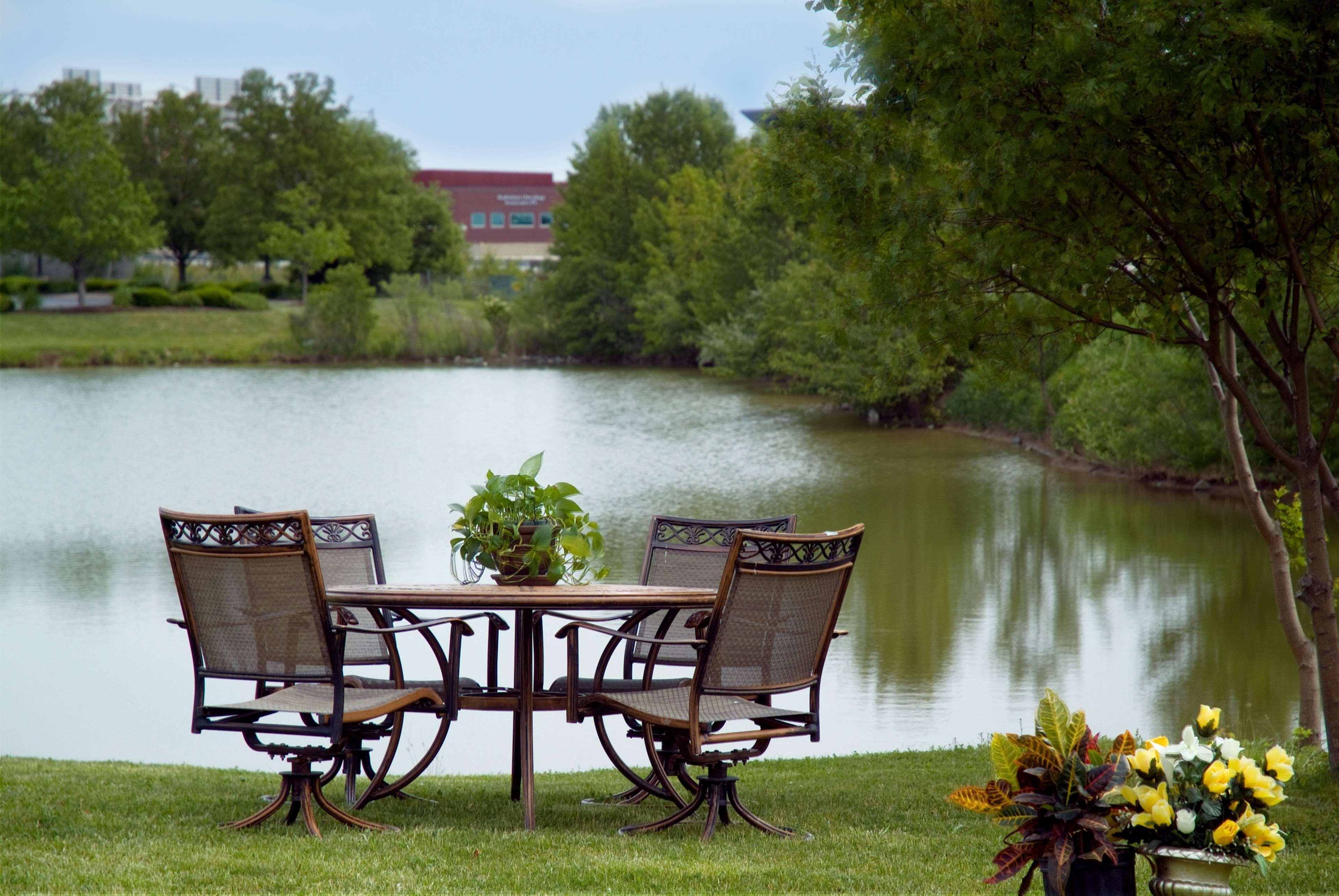 Best Western Luxbury Inn Fort Wayne Konforlar fotoğraf