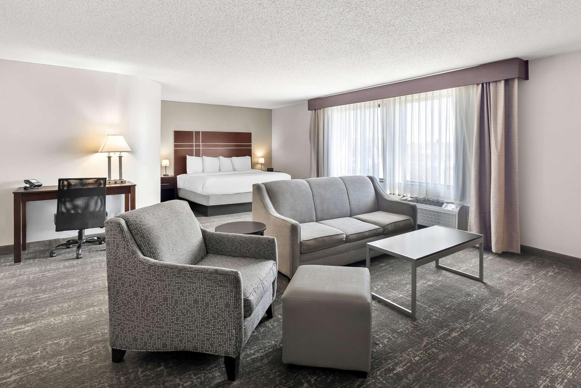 Best Western Luxbury Inn Fort Wayne Dış mekan fotoğraf