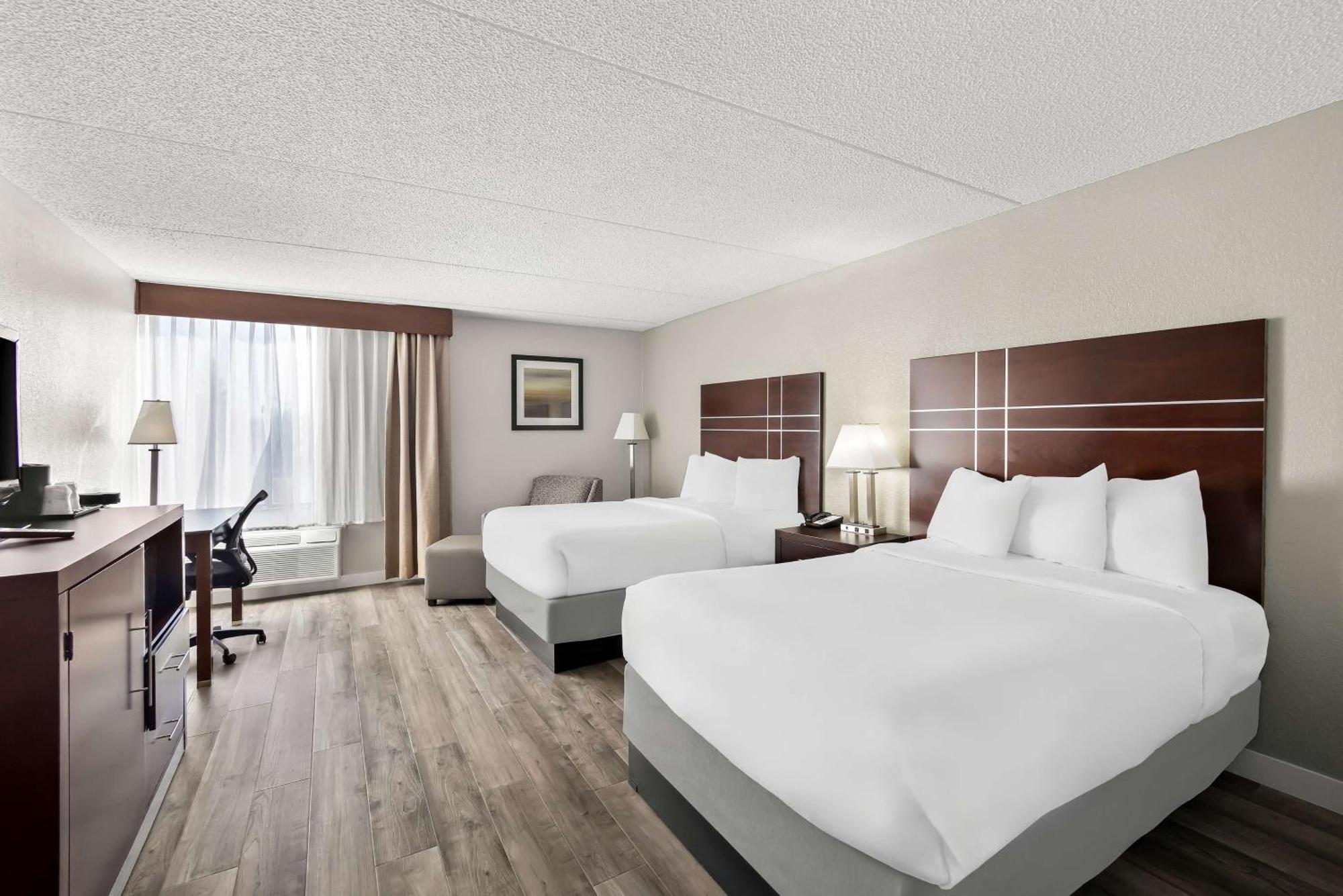 Best Western Luxbury Inn Fort Wayne Dış mekan fotoğraf