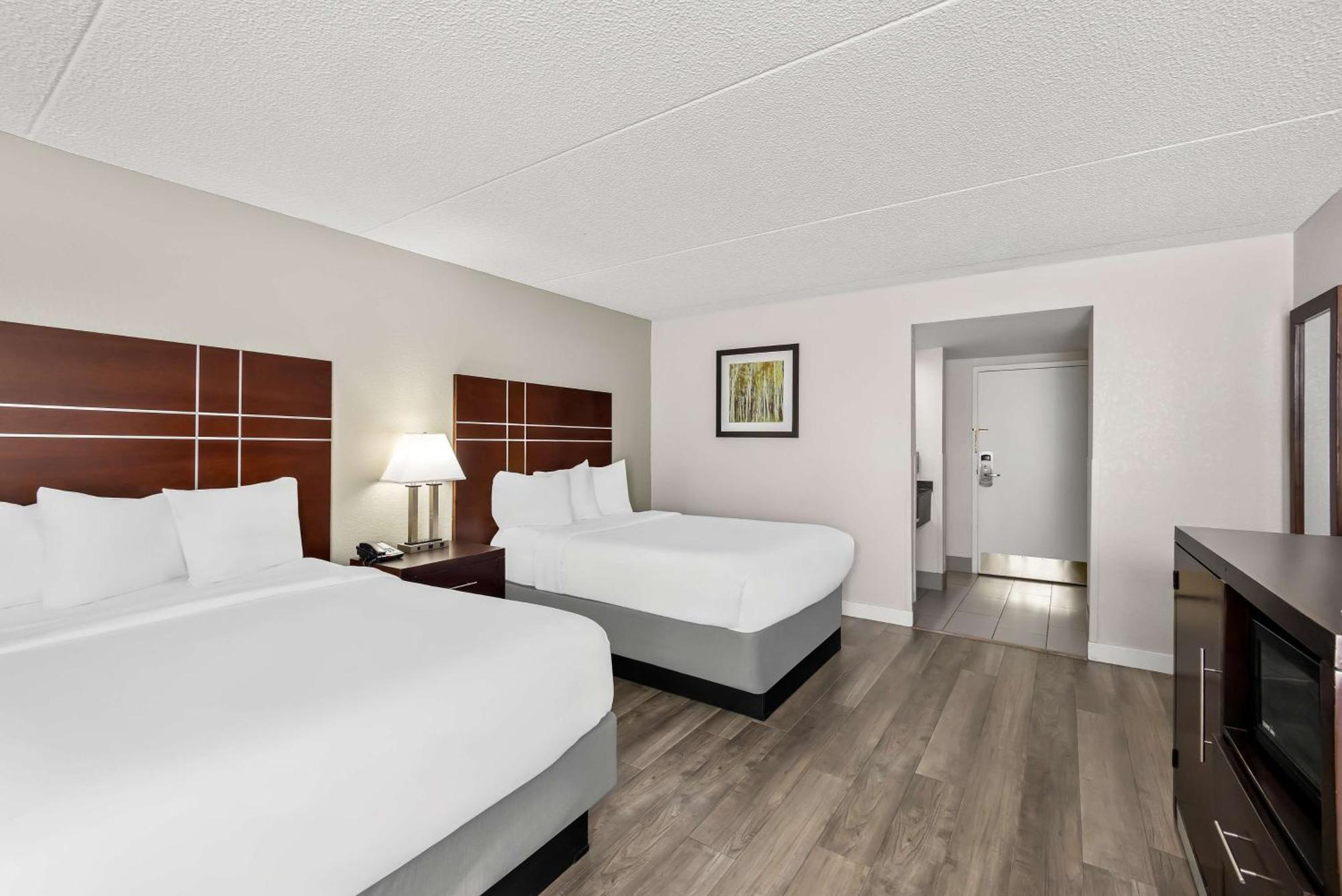 Best Western Luxbury Inn Fort Wayne Dış mekan fotoğraf