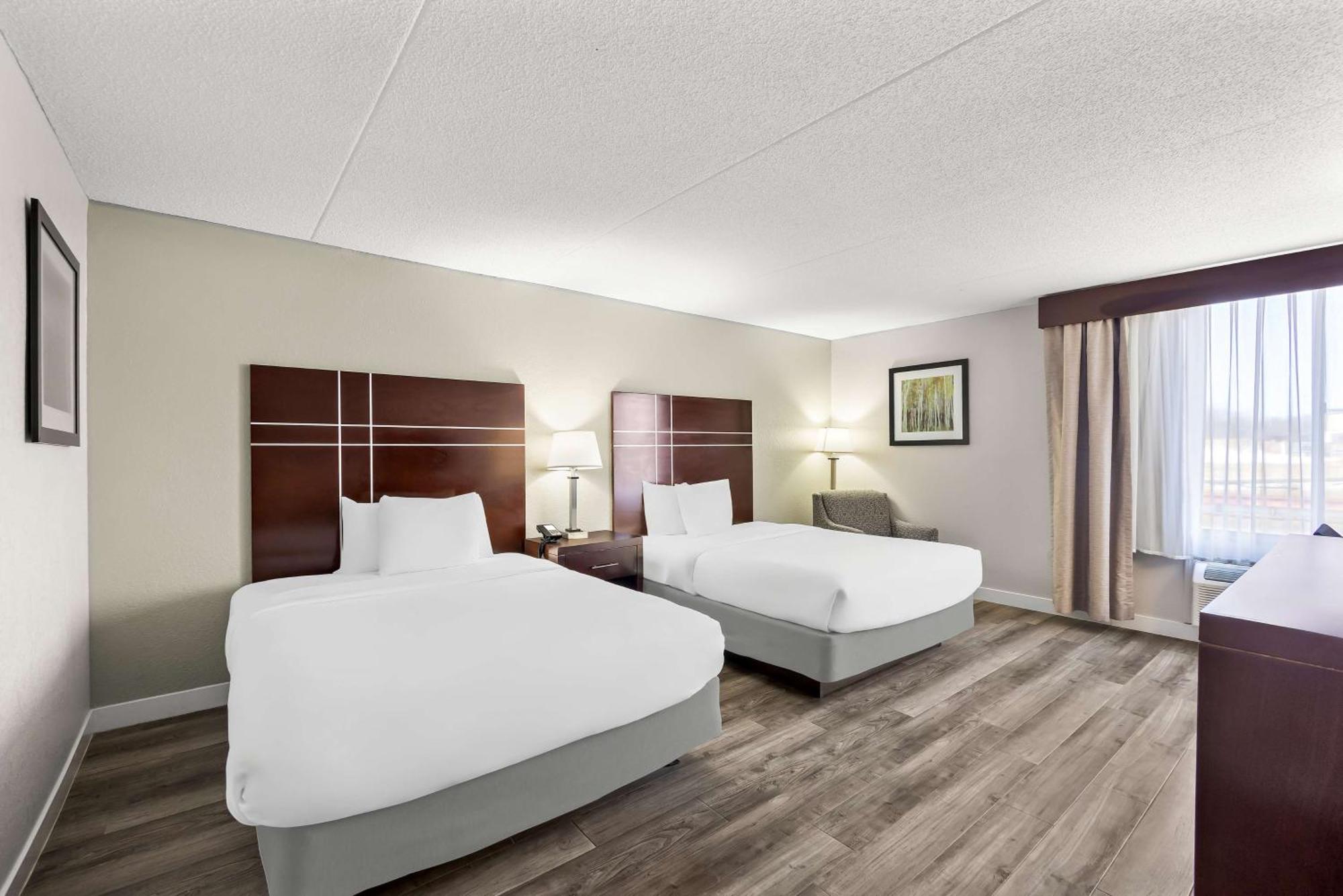 Best Western Luxbury Inn Fort Wayne Dış mekan fotoğraf