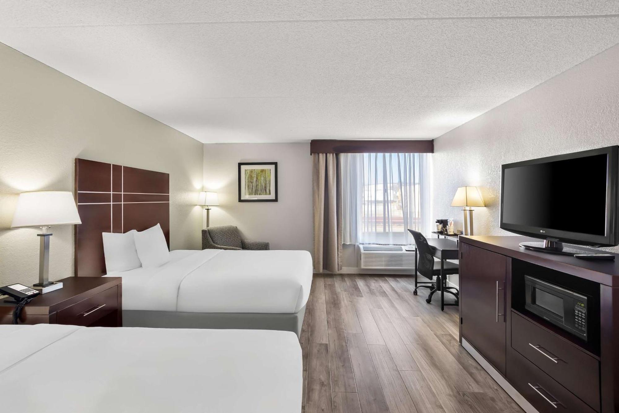 Best Western Luxbury Inn Fort Wayne Dış mekan fotoğraf