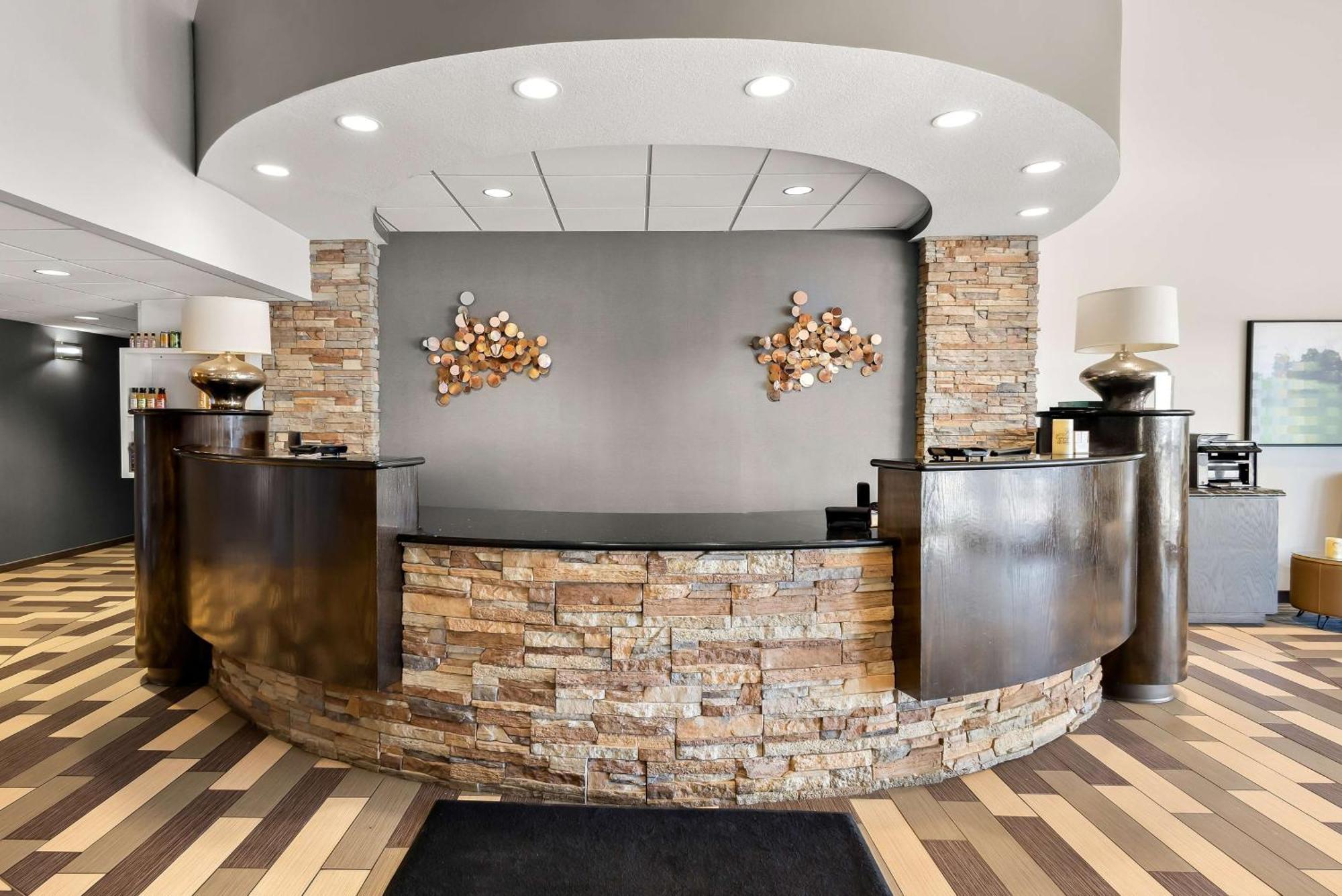 Best Western Luxbury Inn Fort Wayne Dış mekan fotoğraf
