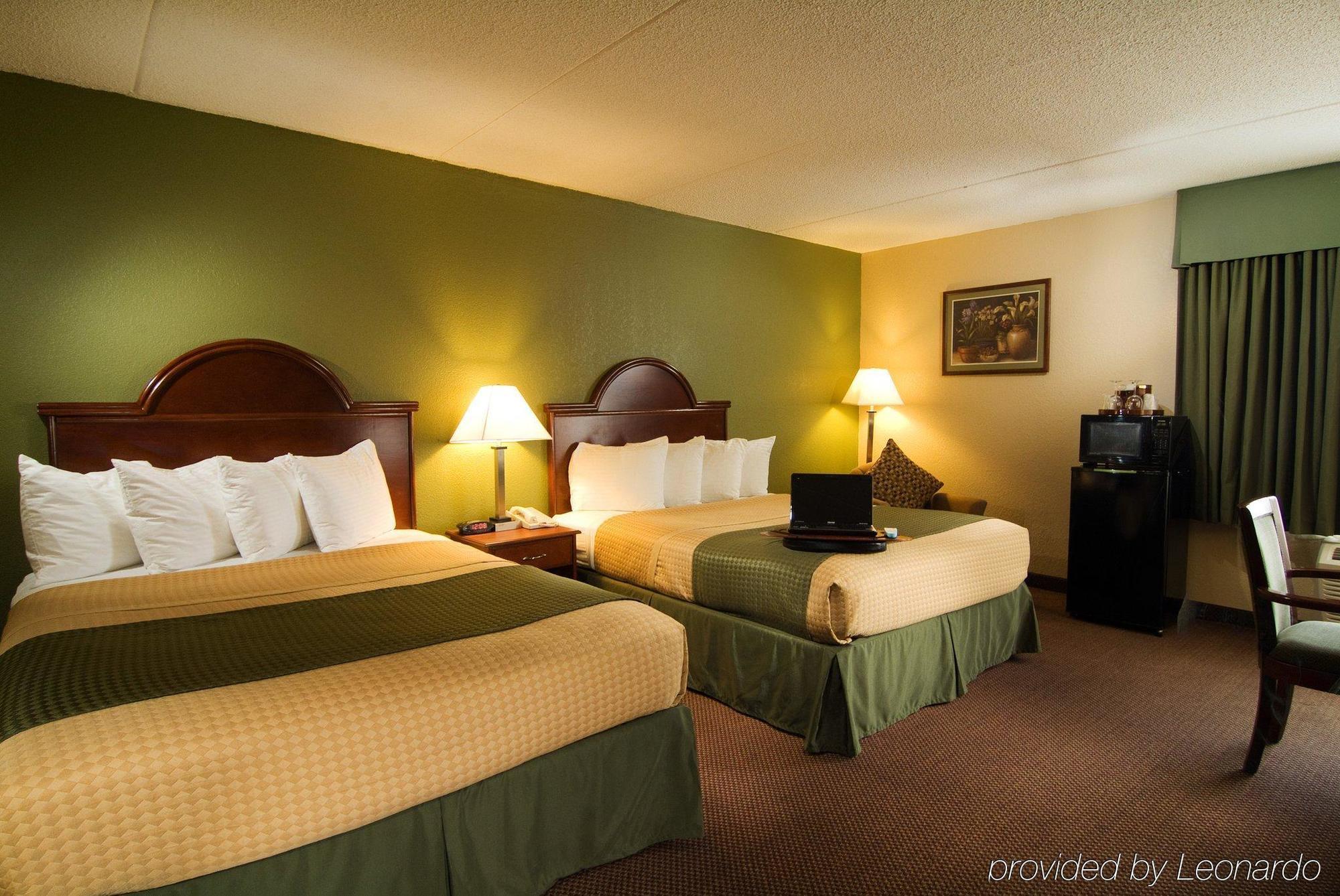 Best Western Luxbury Inn Fort Wayne Oda fotoğraf