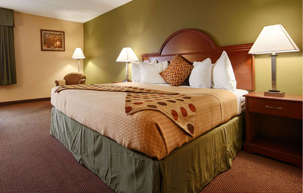 Best Western Luxbury Inn Fort Wayne Dış mekan fotoğraf
